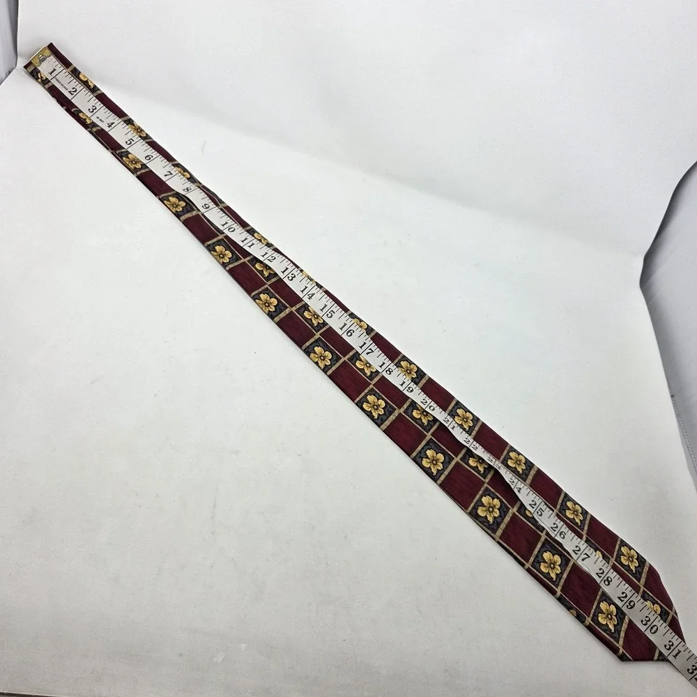 VINTAGE Robert‎ Talbott Studio Silk Neck Tie Red Floral Handmade in USA